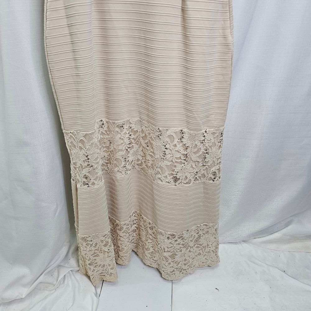 Candalite Cream Ribbed and Lace Sleeveless Cocktail Dress Size Large - Picture 3 of 10